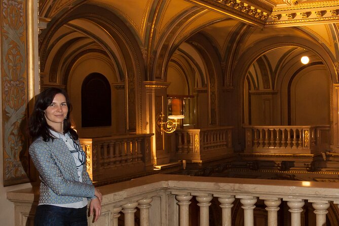 STATE OPERA - PRIVATE guided tour (tickets included) - Famous performers and the people behind the stage