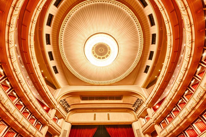 STATE OPERA - PRIVATE guided tour (tickets included) - The old interiors and the postwar rebuilding