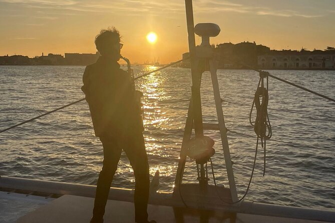 Sunset Jazz Catamaran Cruise with Aperitivo and Live Saxophone - San Marco Bay and Santa Maria della Salute