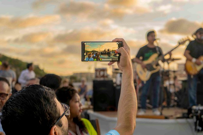 Sunset Mexican Dinner Cruise and Live Music in Cabo San Lucas - The first cruise to the Arch and Lover’s Beach