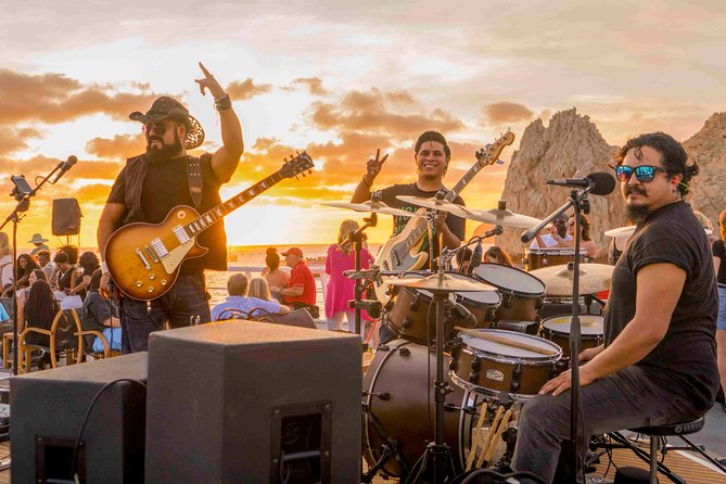 Sunset Mexican Dinner Cruise and Live Music in Cabo San Lucas - Open bar and drink expectations