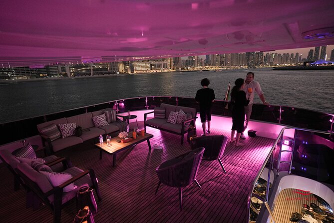Superyacht Experience in Dubai with Dinner and Live Music - Who should book this yacht night?