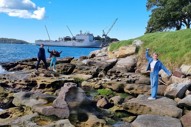 Sydney City Tour | Bondi, Opera House, Bridge & Highlights - The Harbour Bridge: an icon seen from the road