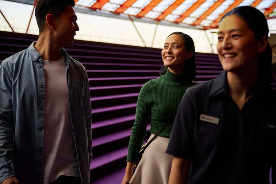 Sydney: Opera House Guided Tour In Your Language - Under the sails: seeing the building as a working place