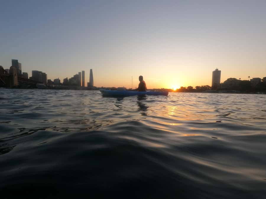 Sydney: Sunset Kayak - Opera & Harbour Bridge Tour (5p. max) - What the small group adds to the outing
