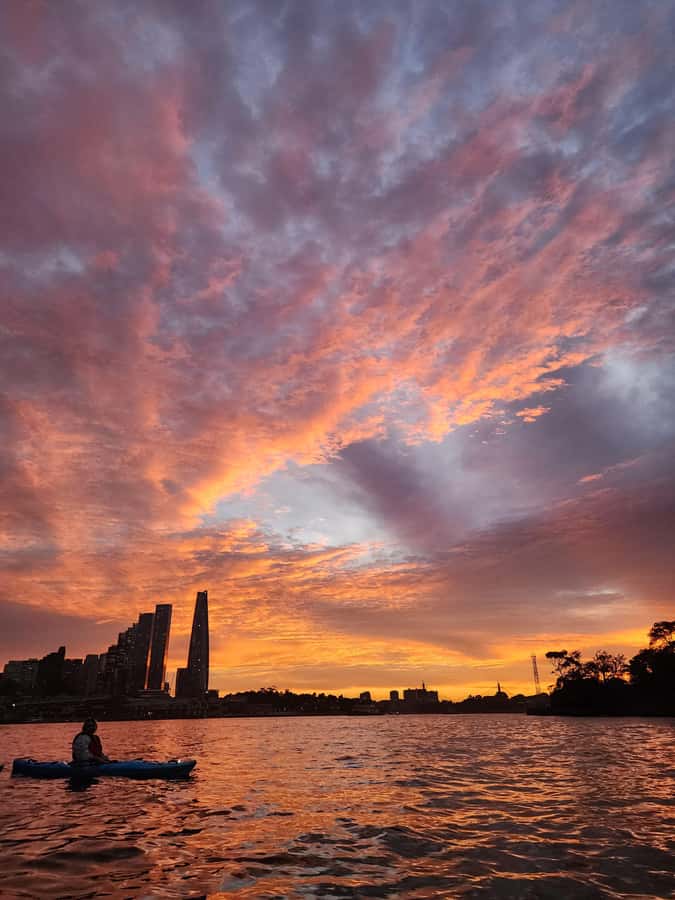 Sydney: Sunset Kayak - Opera & Harbour Bridge Tour (5p. max) - What to bring and who should skip it