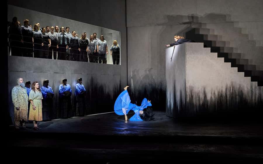 Sydney: Turandot at the Sydney Opera House - Planning the evening around 140 minutes