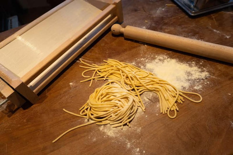 Venice: Cooking Class + Guitar Concert at Chef's Francesco - Why this Venice cooking class feels different