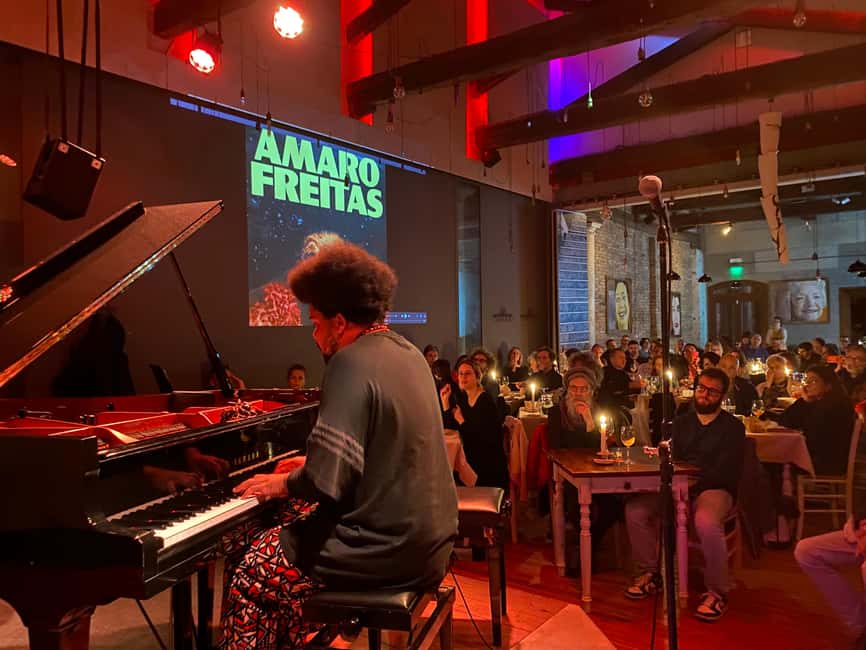 Venice: Live Concert with Dinner or Aperitif at LL JAZZ Club - Arriving at a Venetian palace turned jazz club