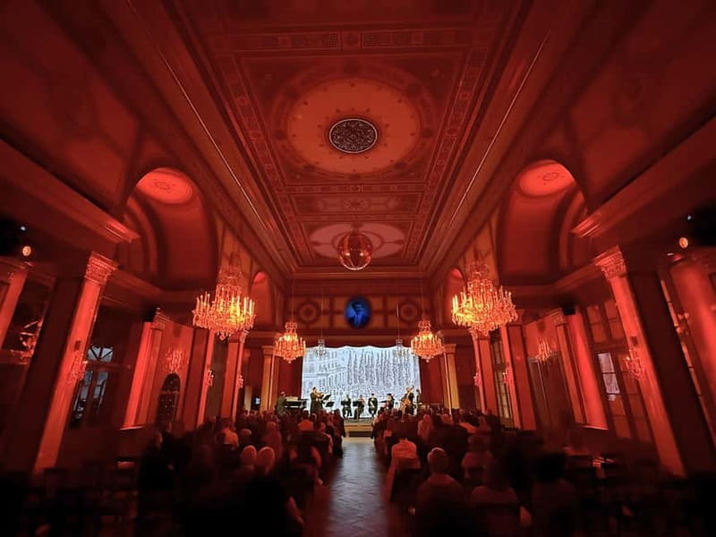 Vienna: Classical Concert in the historic 1837 Strauss-Hall - Why the Strauss Hall matters