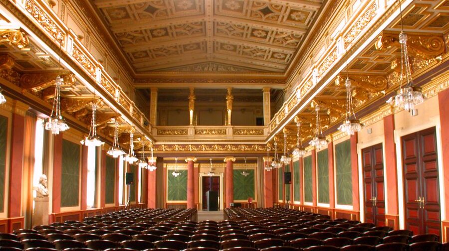 Vienna: Mozart Concert and Austrian Delights Dinner - Key details to know before booking