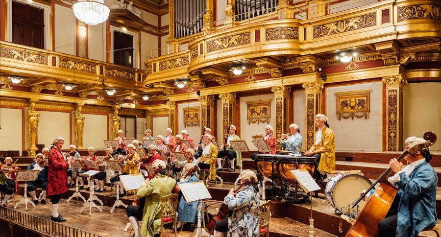 Vienna: Mozart Concert at the Musikverein - Golden Hall - A simple plan for the night