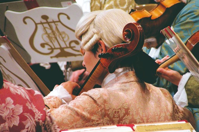 Vienna Mozart Concert in Historical Costumes at the Musikverein - Dress code, comfort, and concert manners
