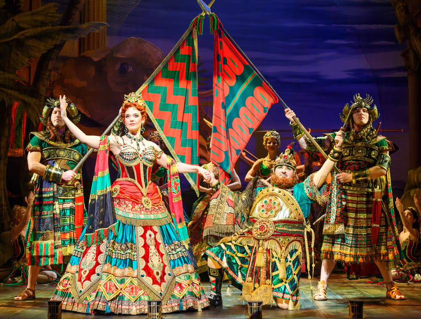 Vienna: Musical Tickets THE PHANTOM OF THE OPERA - Should You Book The Phantom of the Opera in Vienna?