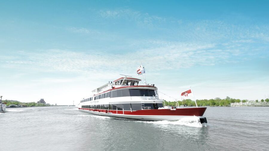 Vienna: Sunday Brunch Danube Cruise & Live Music - The buffet: breakfast and lunch in one meal