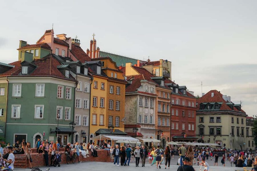 Warsaw: Guided Walking Tour with a Private Chopin Concert - Who should book this tour